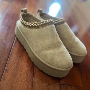 Women’s Beige Platform Slip-Ons